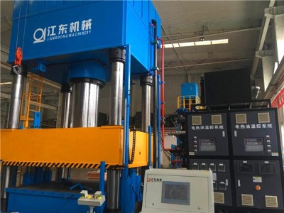 沒有模溫機怎么給模具加熱，神奇操作看「歐能機械」
