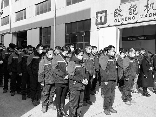 銘記歷史！這一刻為30多萬南京大屠殺死難者默哀！